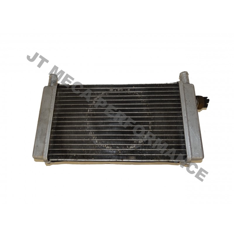 RADIATEUR APRILIA 125 ATLANTIC 2003/2011 AP8104400 RADIATEUR APRILIA 125 ATLANTIC 2003/2011 AP8104400